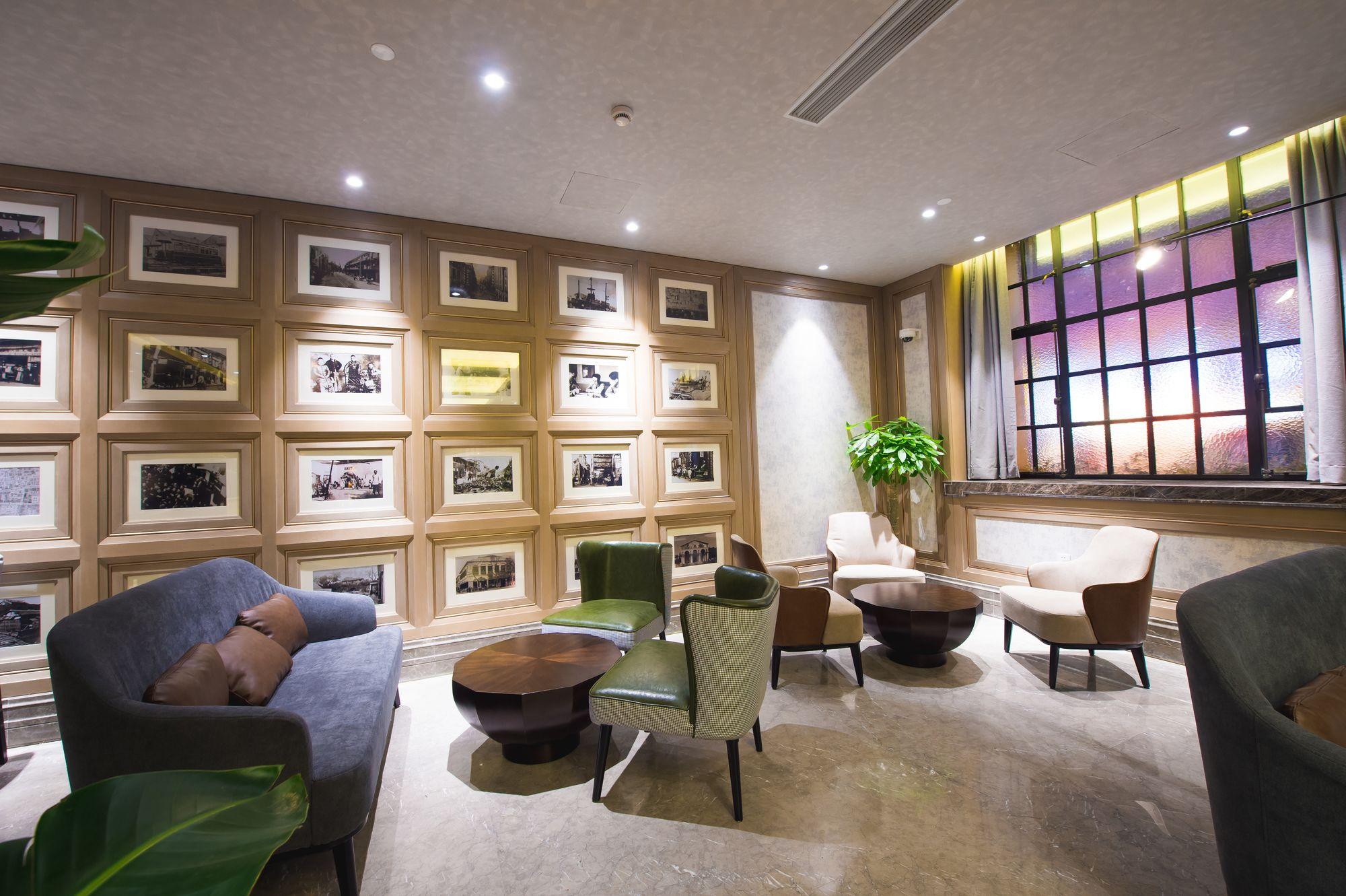 Jinjiang Metropolo Classiq Shanghai Nanjing Road Exterior foto